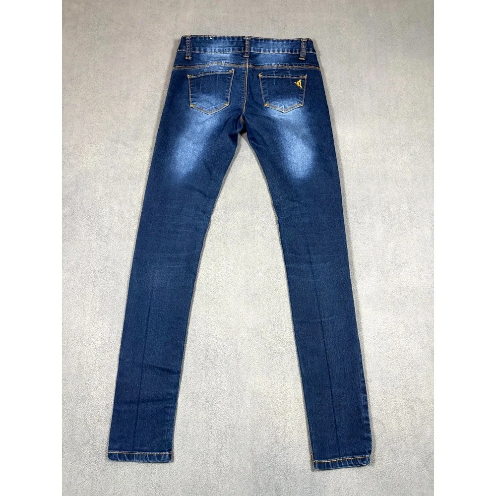 VIP Jeans Women 1/2 Blue Denim Medium Wash 5-Pockets Whiskered Skinny Leg Grunge